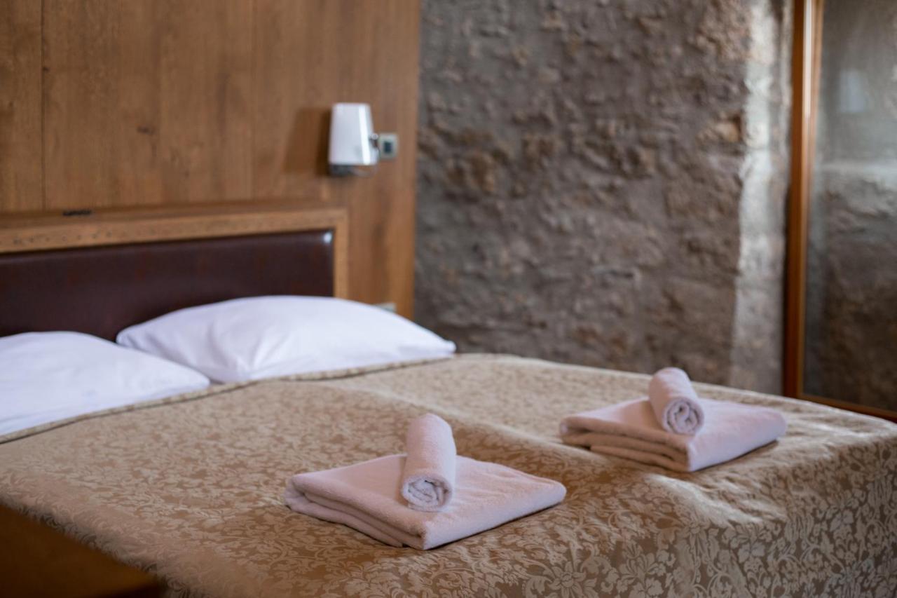 Hotel Vinica Castle Zewnętrze zdjęcie